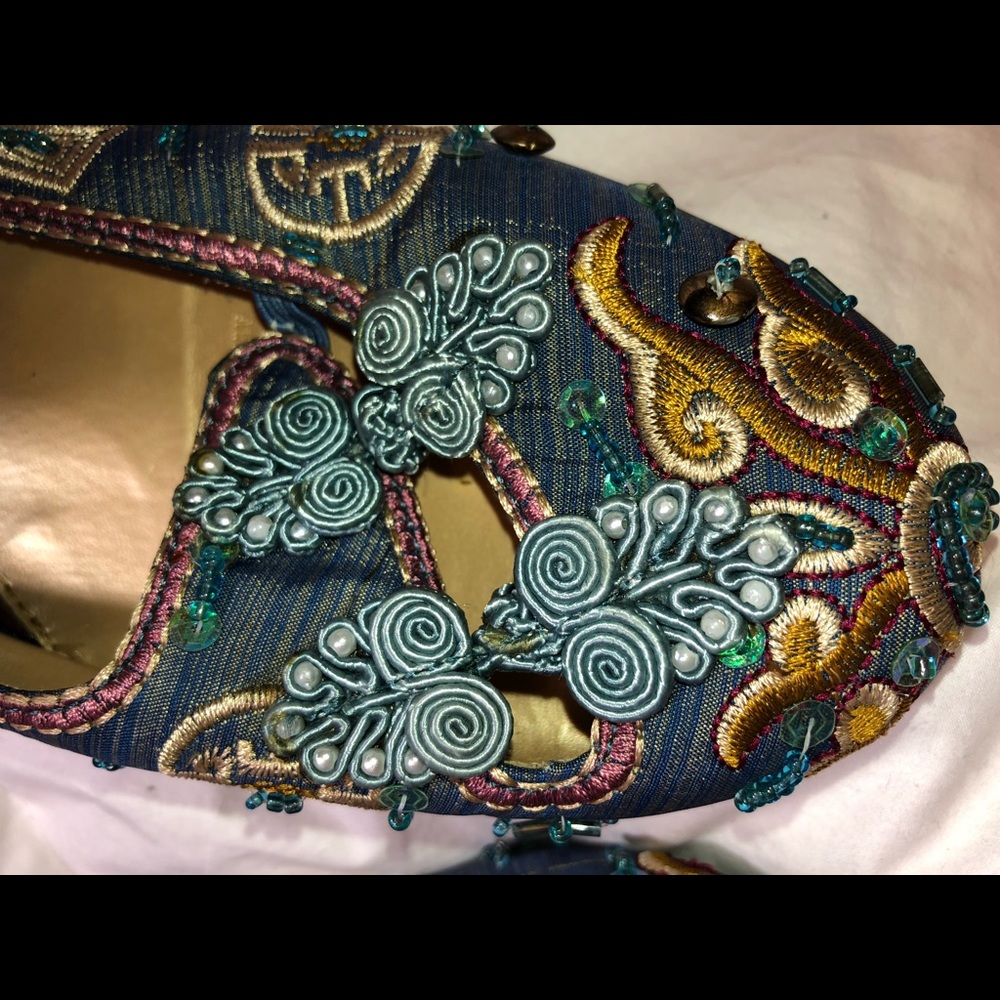 Shoes open heel Imported